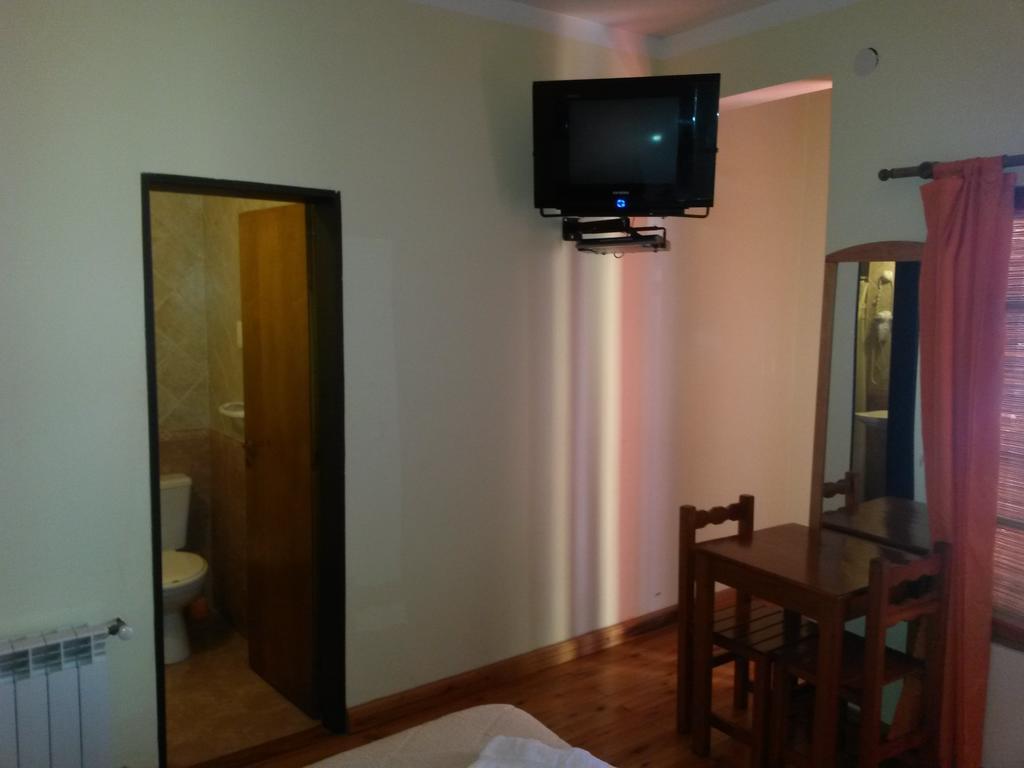 Hotel El Colonial Room photo
